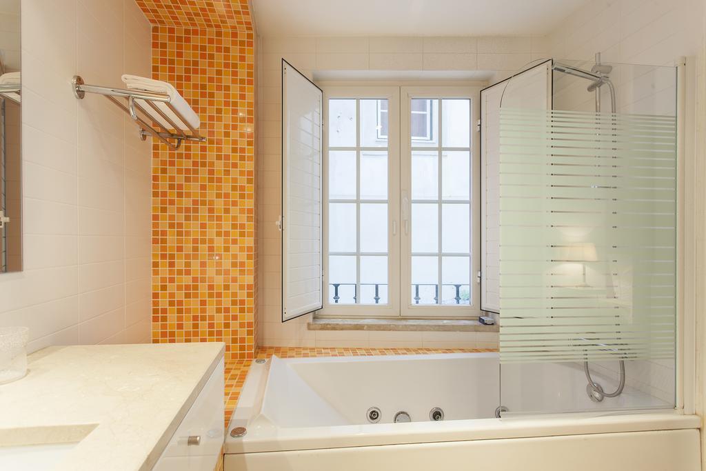 Bairrus Lisbon Apartments - Alfama II Oda fotoğraf